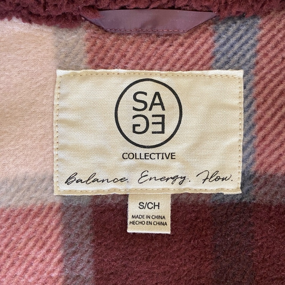 Sage Collective fuzzy vest - Picture 4 of 6